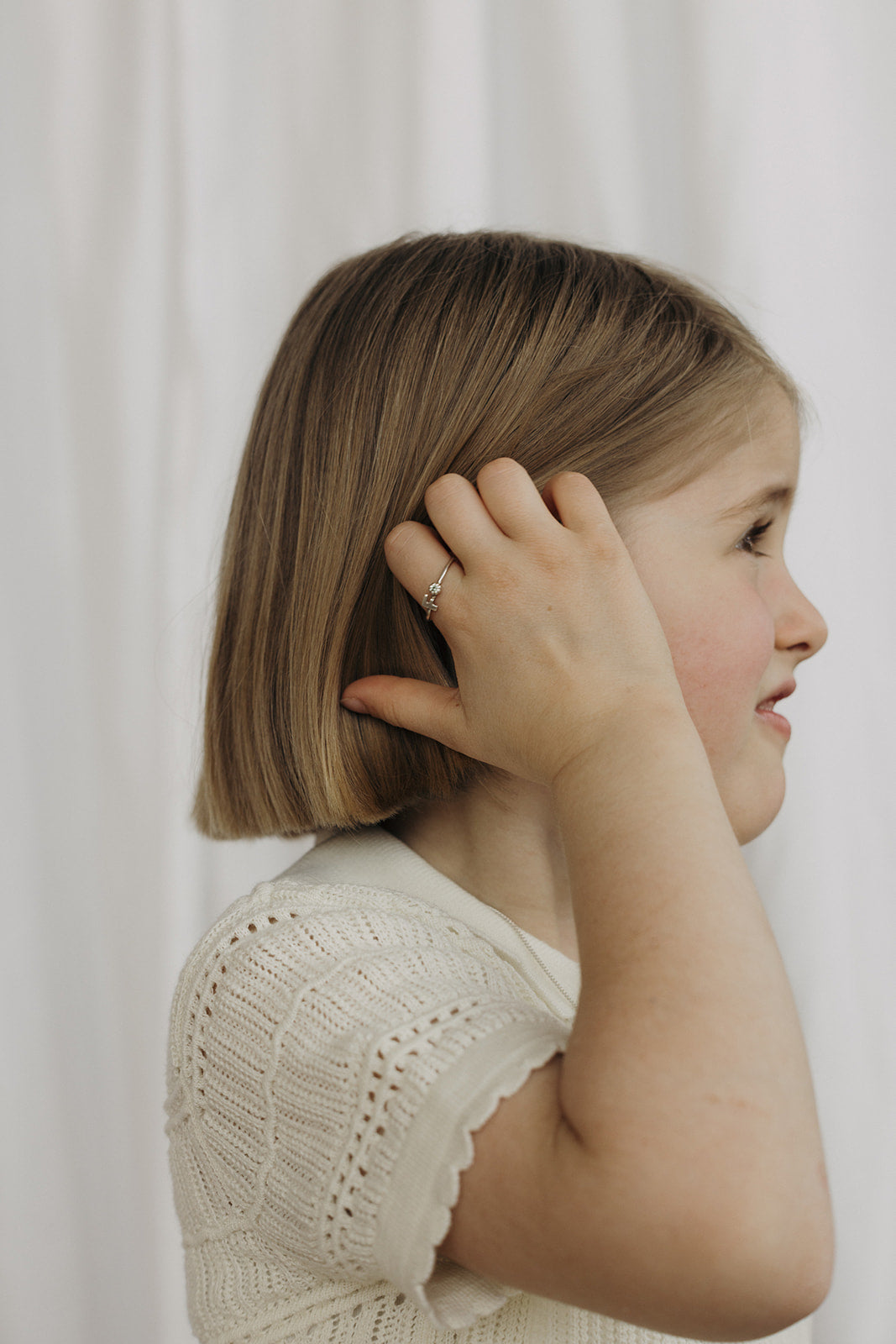Initiaal ring met Geboortesteen
